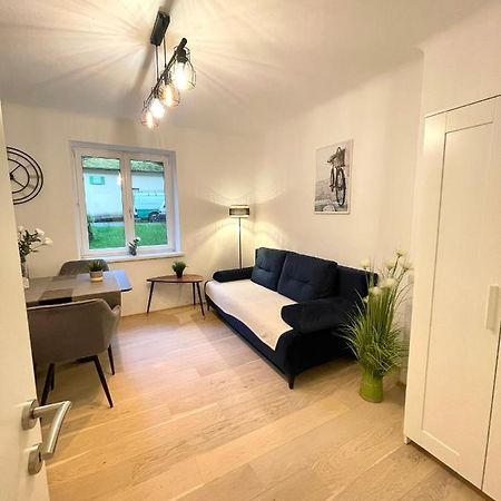 Ein Traum Im Leechwald Naehe Lkh Apartment Graz Bagian luar foto