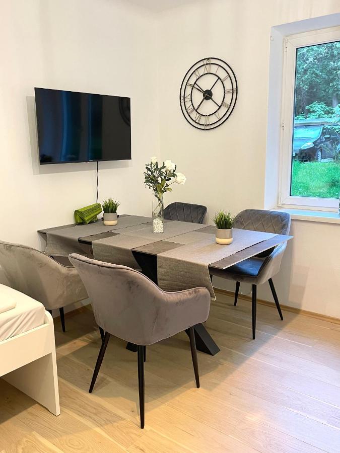 Ein Traum Im Leechwald Naehe Lkh Apartment Graz Bagian luar foto